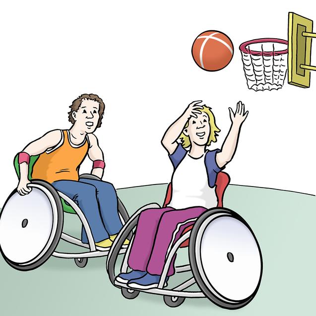 Zwei Kinder im Rollstuhl spielen Basketball; eines wirft einen Ball Richtung Korb.